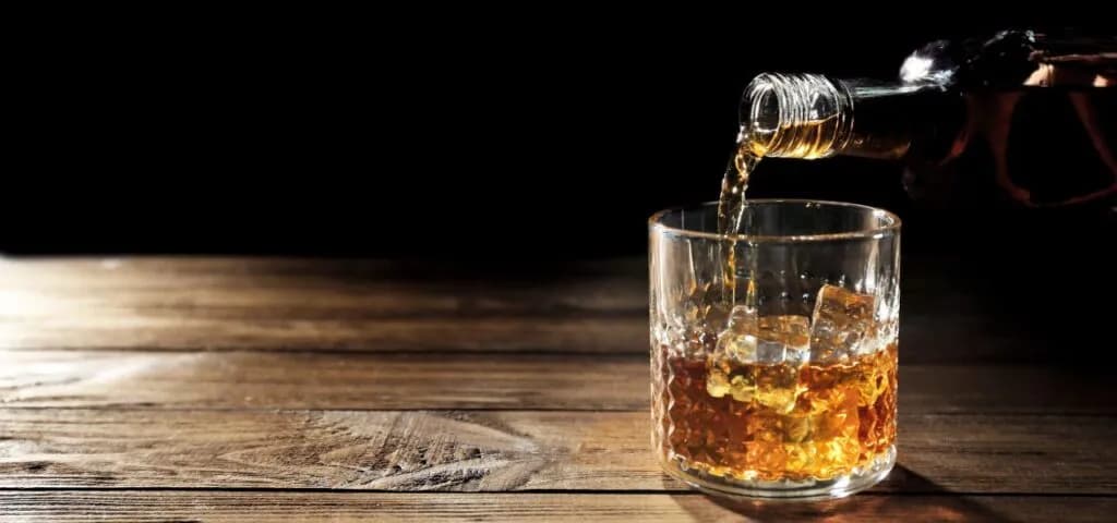 Jak skutecznie postępować z alkoholikiem i unikać błędów w relacji